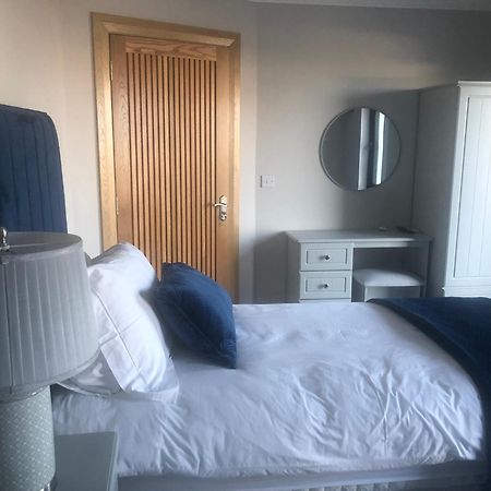 スパニッシュ・ポイント Cois Na Tra Bed & Breakfast エクステリア 写真